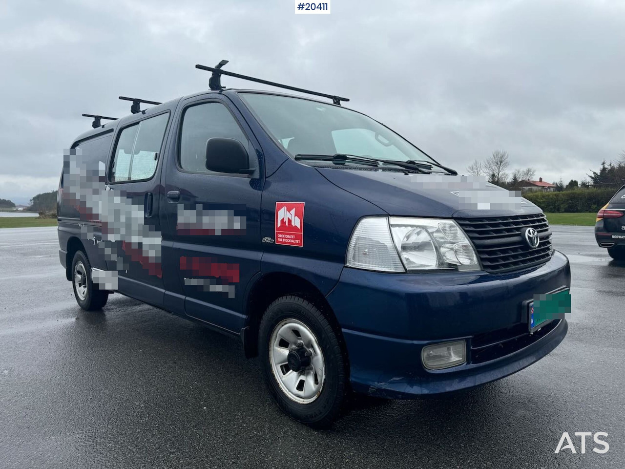 Toyota Hiace - Цельнометаллический фургон: фото 4 Toyota Hiace - Цельнометаллический фургон: фото 4