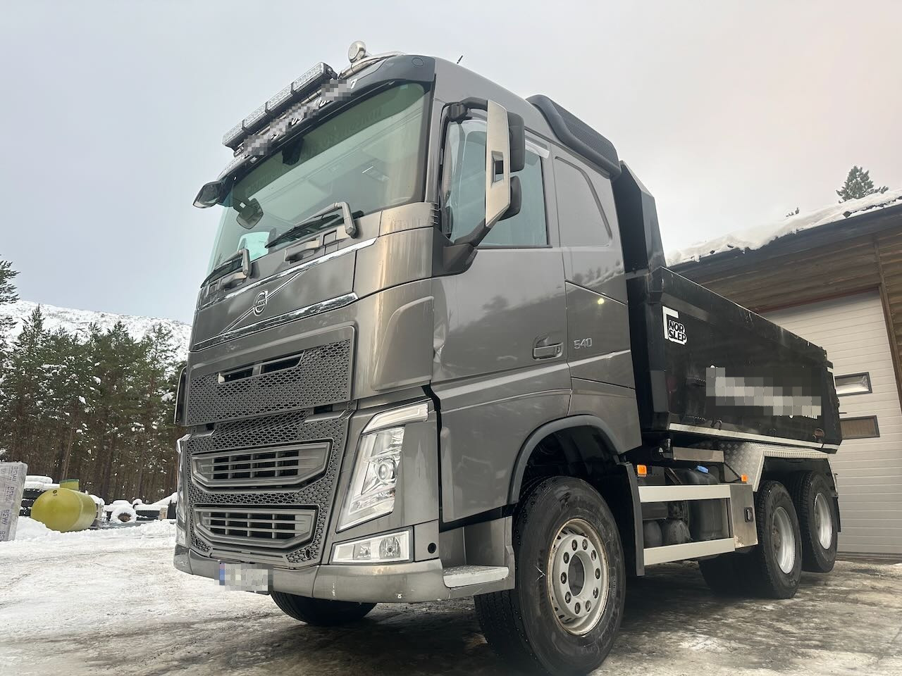 Volvo FH540 - Самосвал: фото 1 Volvo FH540 - Самосвал: фото 1