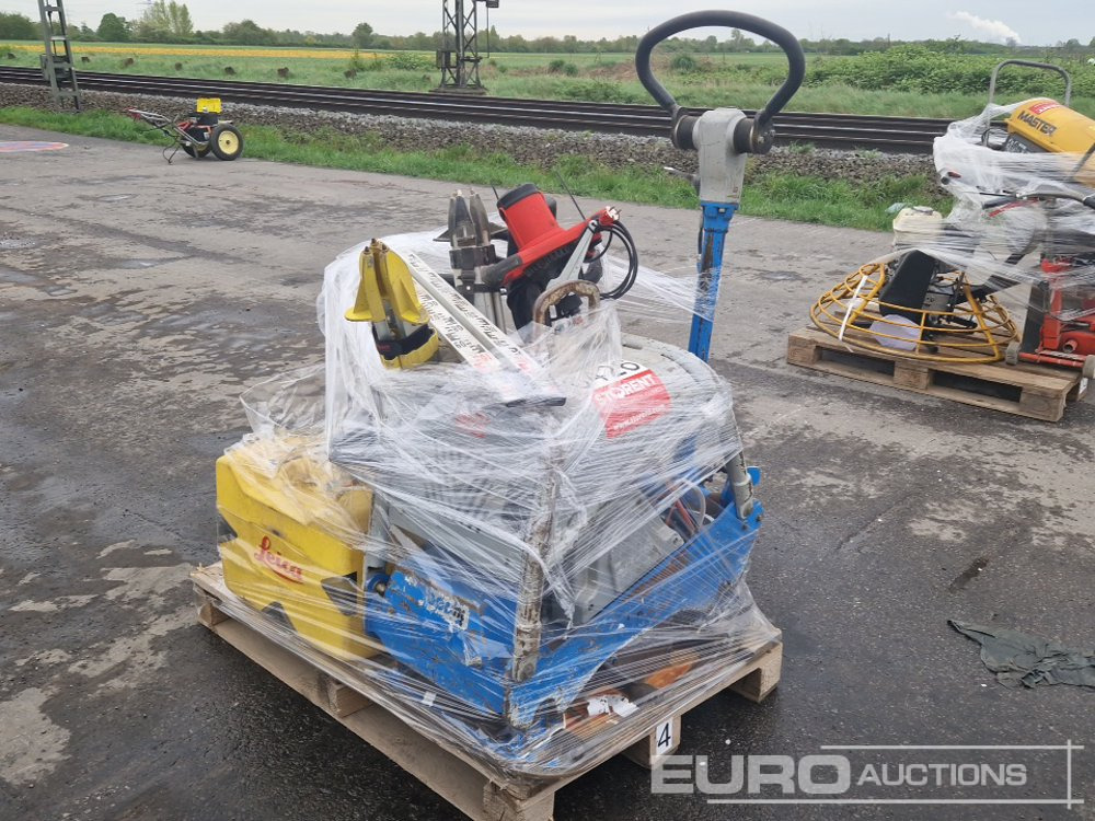 Pallet of Weber CR5E Compaction Plate, Assorted Electric Tools - Асфальтоукладочная техника: фото 4 Pallet of Weber CR5E Compaction Plate, Assorted Electric Tools - Асфальтоукладочная техника: фото 4