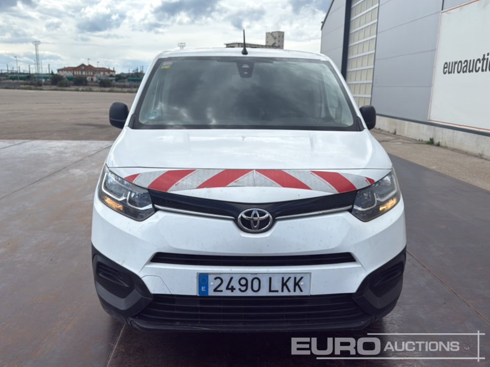Фургон 2020 Toyota Proace City: фото 8