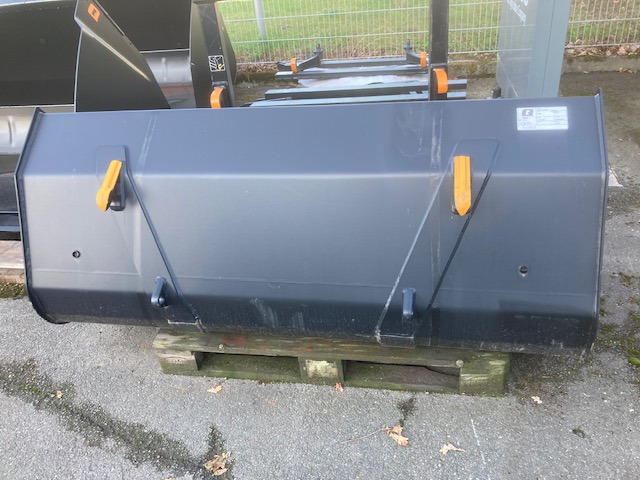 Alö Universalschaufel GM 190 EURO - Фронтальный погрузчик для трактора: фото 3 Alö Universalschaufel GM 190 EURO - Фронтальный погрузчик для трактора: фото 3