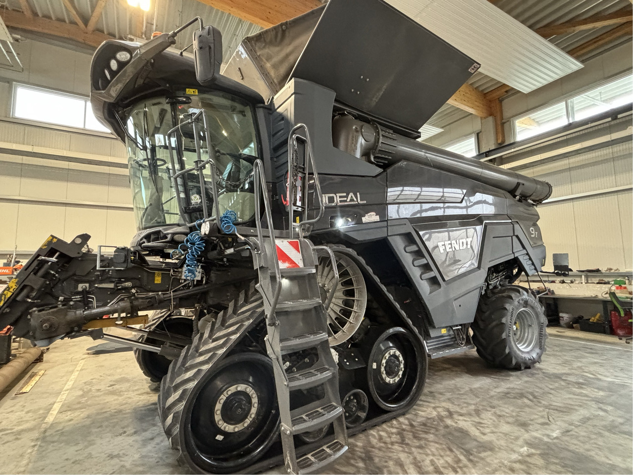 Зерноуборочный комбайн Fendt Ideal 9T: фото 1