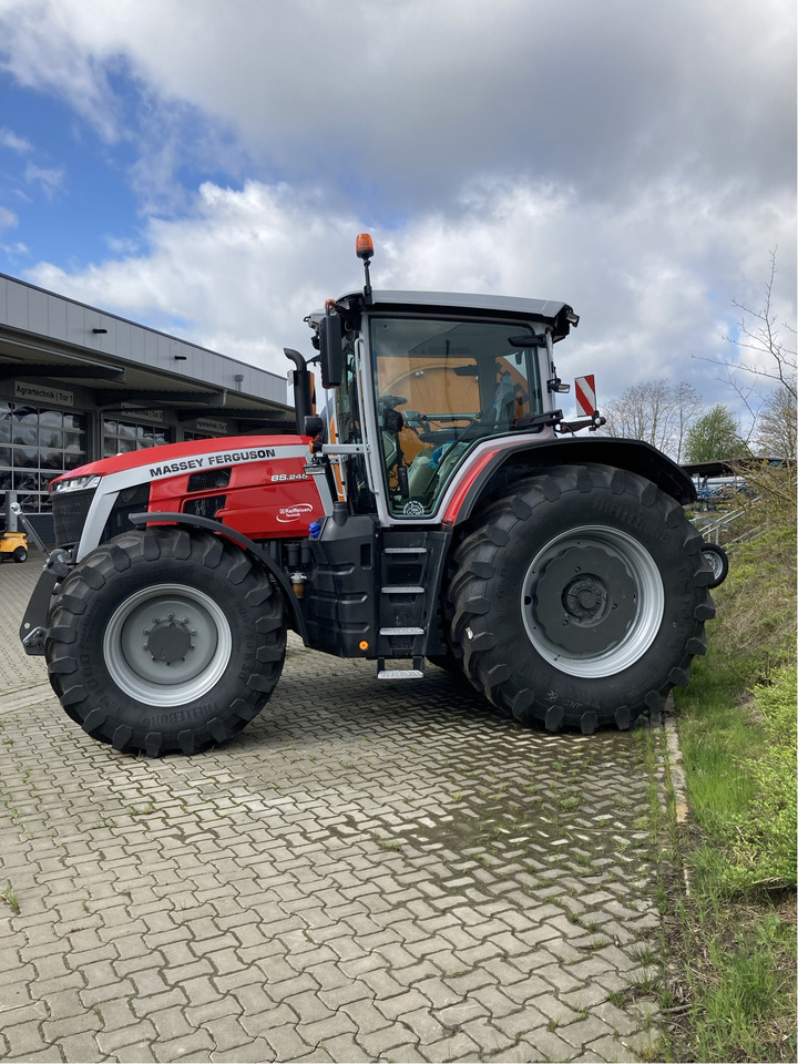 Massey Ferguson 8S.245 Dyna-VT EXCLUSIVE - Трактор: фото 1 Massey Ferguson 8S.245 Dyna-VT EXCLUSIVE - Трактор: фото 1
