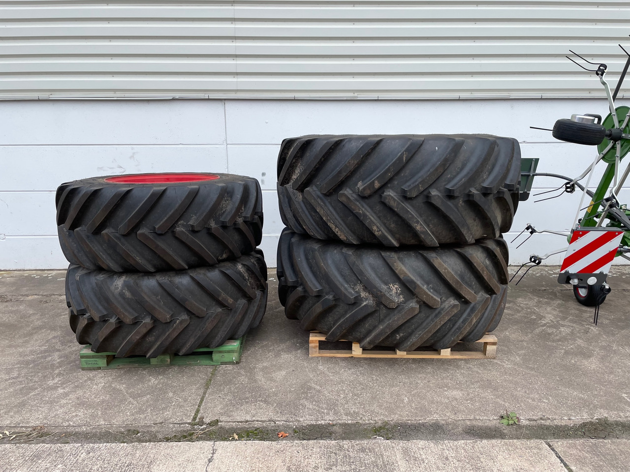 Michelin Räder 2x800 2x650 - Шины и диски: фото 1 Michelin Räder 2x800 2x650 - Шины и диски: фото 1