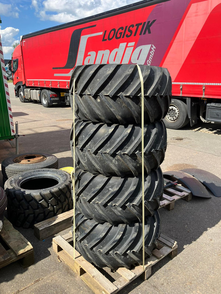 Schäffer Bereifung 31x15.5-15 AS - Инвентарь для животноводства: фото 1 Schäffer Bereifung 31x15.5-15 AS - Инвентарь для животноводства: фото 1