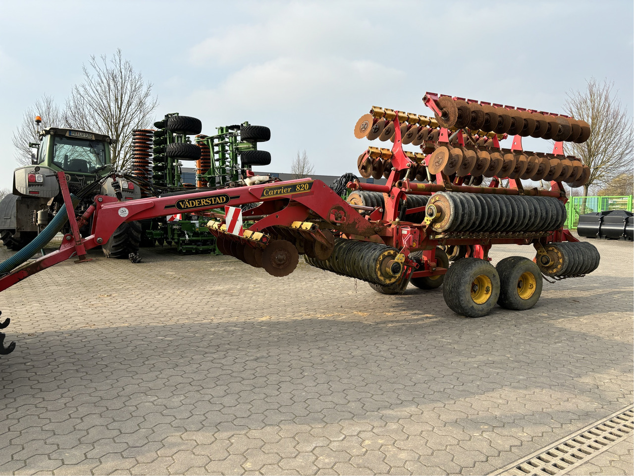 Väderstad Carrier CR 820 - Дисковая борона: фото 1 Väderstad Carrier CR 820 - Дисковая борона: фото 1