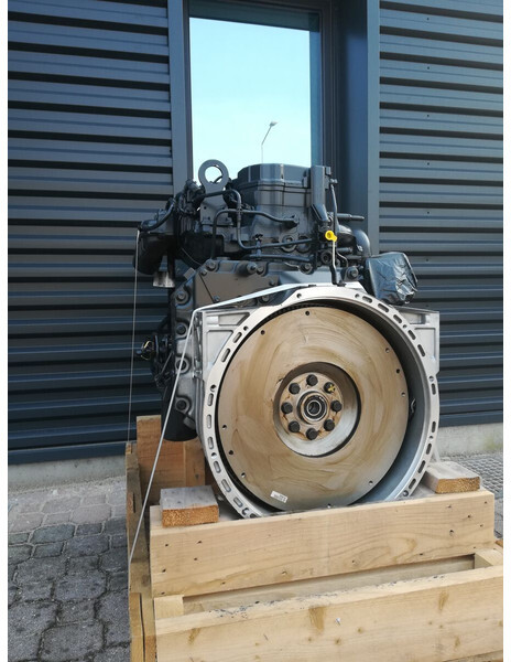 Двигатель для Грузовиков Iveco STRALIS CURSOR 9 F2CFE611 E6: фото 1