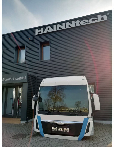 MAN TGX - Кабина и интерьер для Грузовиков: фото 1 MAN TGX - Кабина и интерьер для Грузовиков: фото 1