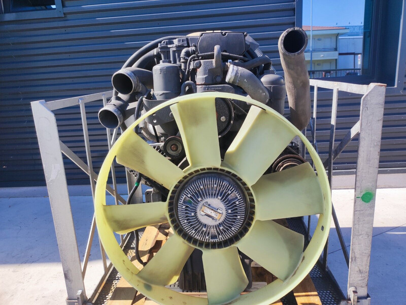 Mercedes-Benz OM924 LA 220 hp - Двигатель для Грузовиков: фото 1 Mercedes-Benz OM924 LA 220 hp - Двигатель для Грузовиков: фото 1