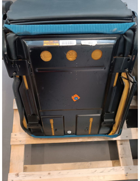 Mitsubishi Fuso driver side - lato guida - Сиденье для Грузовиков: фото 1 Mitsubishi Fuso driver side - lato guida - Сиденье для Грузовиков: фото 1