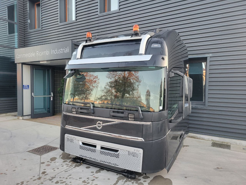 Volvo FH Globetrotter XL - Кабина и интерьер для Грузовиков: фото 1 Volvo FH Globetrotter XL - Кабина и интерьер для Грузовиков: фото 1