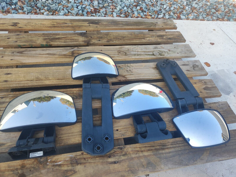 Volvo WHEEL MIRROR - CURB MIRROR - Зеркало заднего вида для Грузовиков: фото 1 Volvo WHEEL MIRROR - CURB MIRROR - Зеркало заднего вида для Грузовиков: фото 1