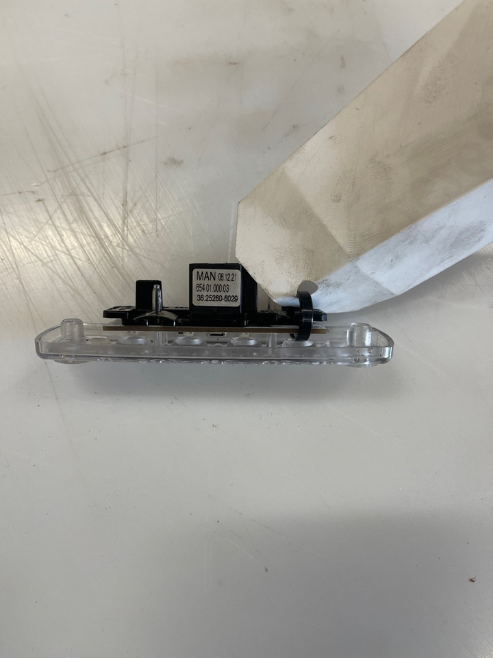 MAN DIODE 36.25260-6029 - Свет/ Освещение для Грузовиков: фото 1 MAN DIODE 36.25260-6029 - Свет/ Освещение для Грузовиков: фото 1
