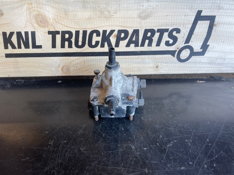 MAN VALVE 81.52116-6089 - Тормозной клапан для Грузовиков: фото 1 MAN VALVE 81.52116-6089 - Тормозной клапан для Грузовиков: фото 1