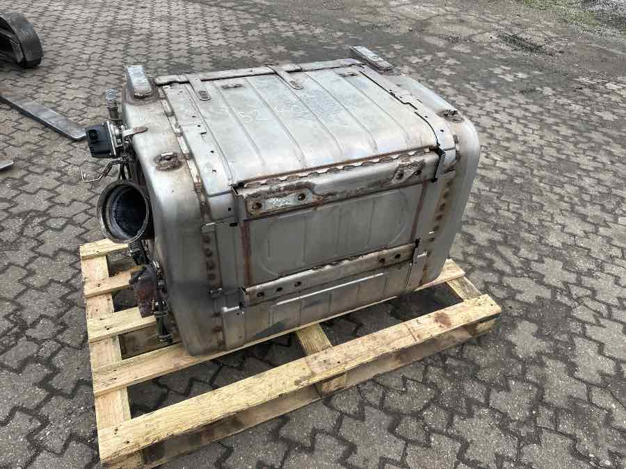 MERCEDES EXHAUST A0074908712 - Выхлопная система для Грузовиков: фото 1 MERCEDES EXHAUST A0074908712 - Выхлопная система для Грузовиков: фото 1