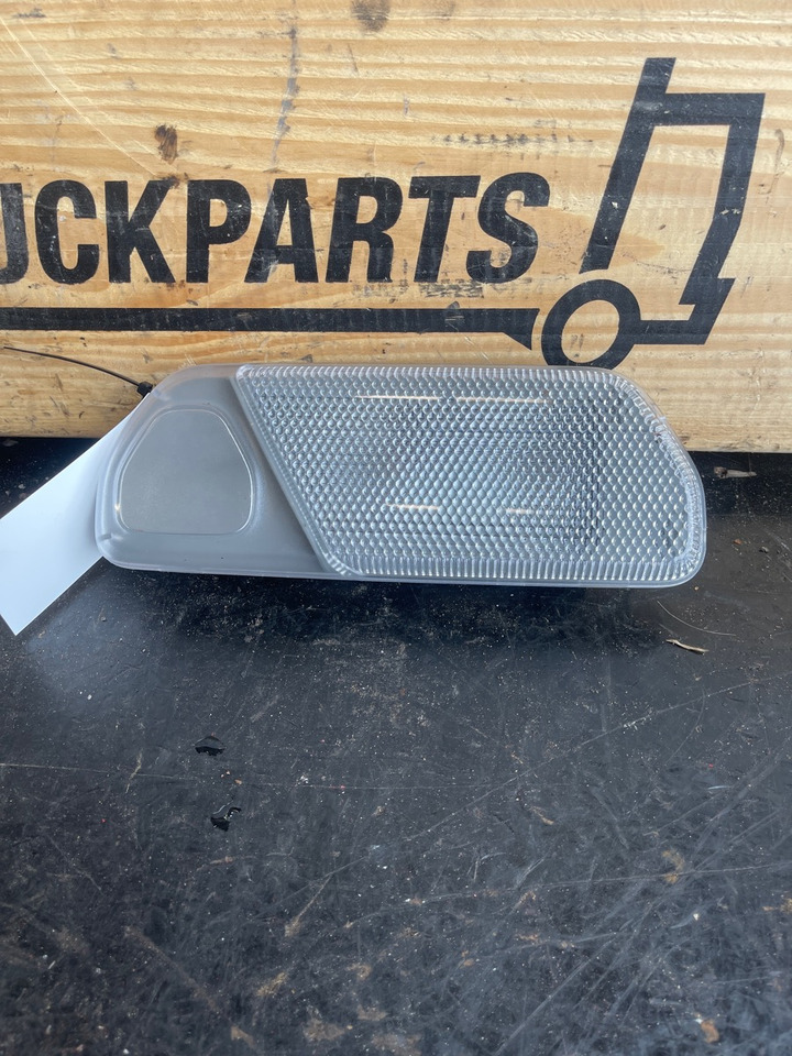 SCANIA DOME LAMP 2038544 - Свет/ Освещение для Грузовиков: фото 1 SCANIA DOME LAMP 2038544 - Свет/ Освещение для Грузовиков: фото 1