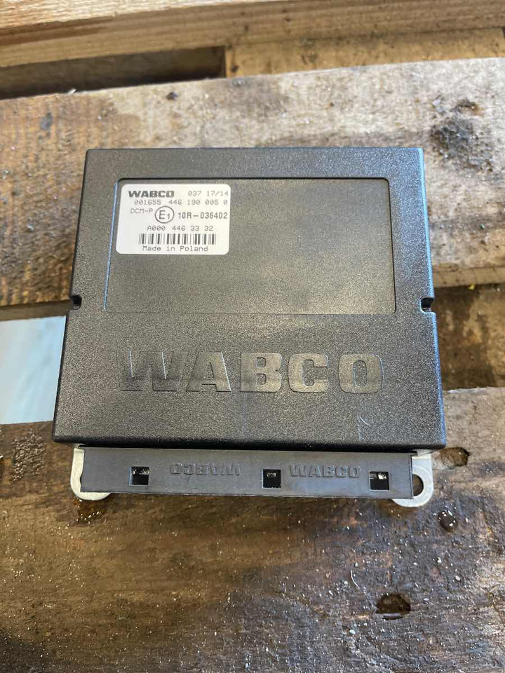 SETRA / MERCEDES ECU DOOR A0004463332 - Блок управления для Автобусов: фото 1 SETRA / MERCEDES ECU DOOR A0004463332 - Блок управления для Автобусов: фото 1