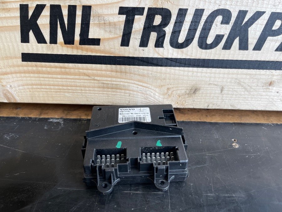 VOLVO ECU HEATING 22071110 - Электрическая система для Грузовиков: фото 1