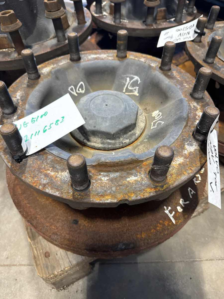 VOLVO FRONT HUB 21116583 - Ступица для Грузовиков: фото 1