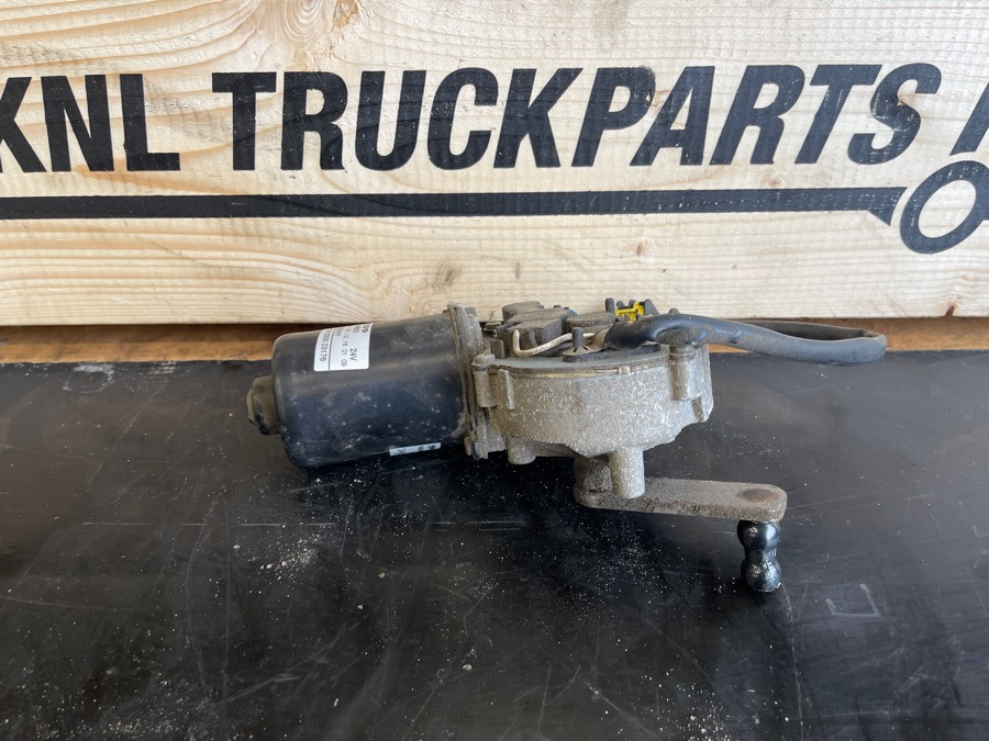 VOLVO WIPER MOTOR 84194650 - Кабина и интерьер для Грузовиков: фото 1