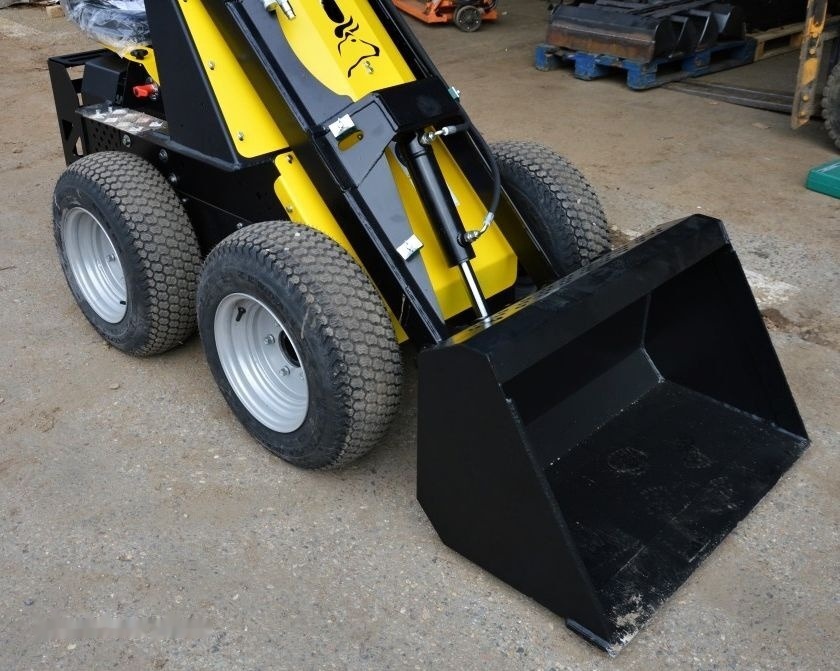 Tur Poland Mini Loader TUR N 520 Mini Hoflader Kompaktlader Briggs&Stratton в лизинг Tur Poland Mini Loader TUR N 520 Mini Hoflader Kompaktlader Briggs&Stratton: фото 37