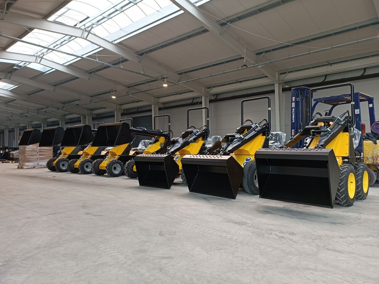 Tur Poland Mini Loader TUR N 520 Mini Hoflader Kompaktlader Briggs&Stratton в лизинг Tur Poland Mini Loader TUR N 520 Mini Hoflader Kompaktlader Briggs&Stratton: фото 50