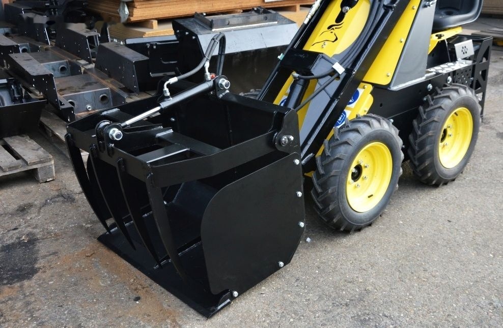 Tur Poland Mini Loader TUR N 520 Mini Hoflader Kompaktlader Briggs&Stratton в лизинг Tur Poland Mini Loader TUR N 520 Mini Hoflader Kompaktlader Briggs&Stratton: фото 36