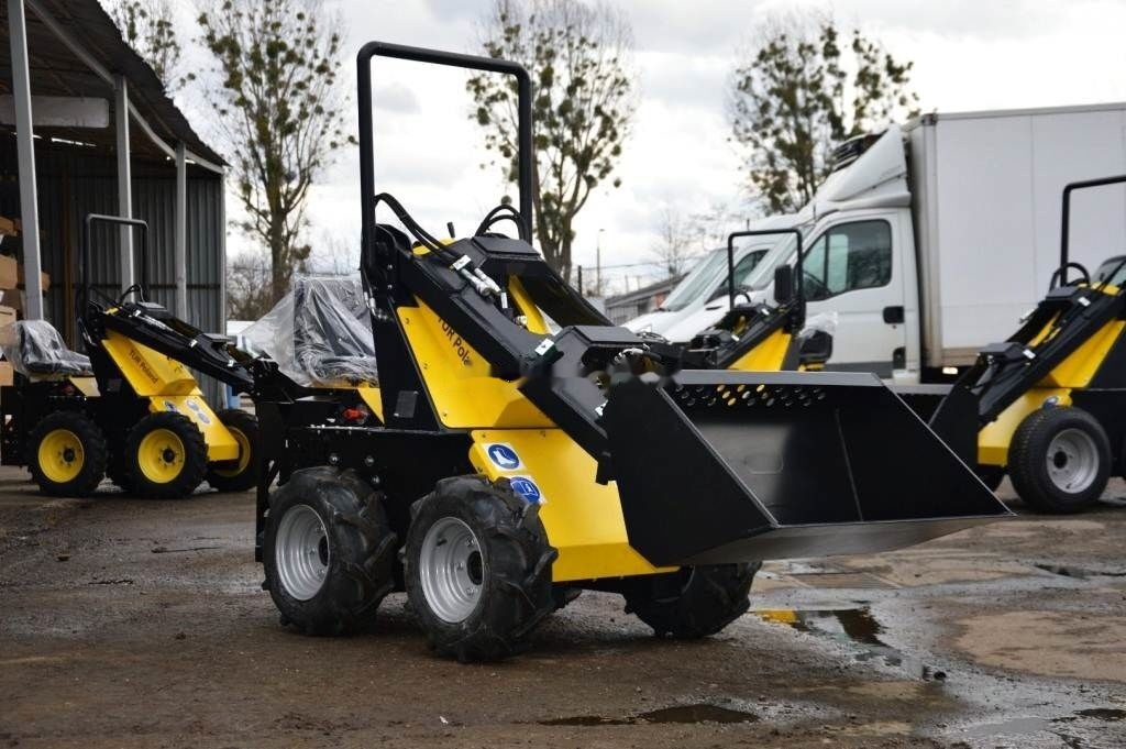 Tur Poland Mini Loader TUR N 520 Mini Hoflader Kompaktlader Briggs&Stratton в лизинг Tur Poland Mini Loader TUR N 520 Mini Hoflader Kompaktlader Briggs&Stratton: фото 40
