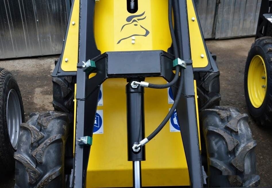 Tur Poland Miniradlader Miniloader Mini hoflader TUR N 520 Briggs&Stratton в лизинг Tur Poland Miniradlader Miniloader Mini hoflader TUR N 520 Briggs&Stratton: фото 27