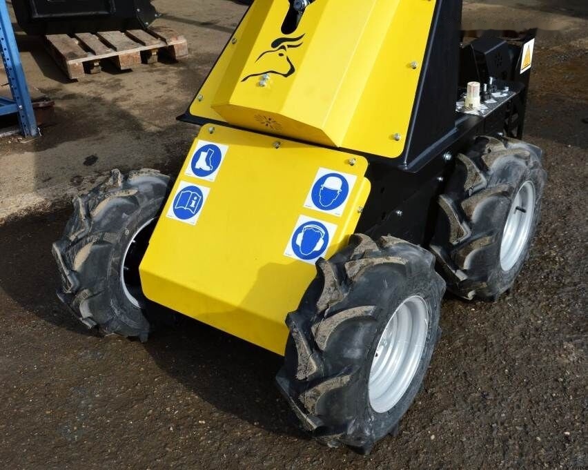 Tur Poland Miniradlader Miniloader Mini hoflader TUR N 520 Briggs&Stratton в лизинг Tur Poland Miniradlader Miniloader Mini hoflader TUR N 520 Briggs&Stratton: фото 26