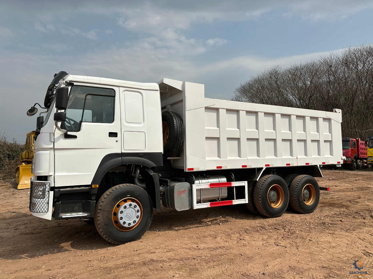 SINOTRUK Howo Dump truck 371 - Самосвал: фото 2 SINOTRUK Howo Dump truck 371 - Самосвал: фото 2