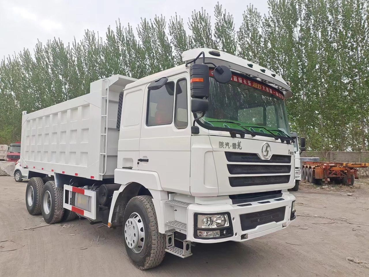 Shacman F3000 Dump Truck - Самосвал: фото 2 Shacman F3000 Dump Truck - Самосвал: фото 2