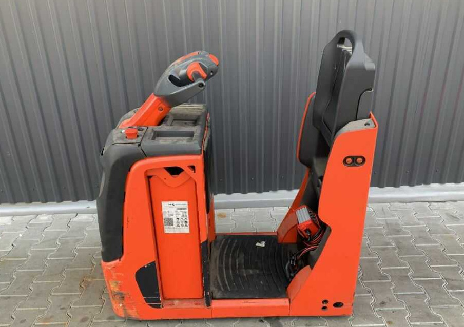 Linde P20 - Складской тягач: фото 5 Linde P20 - Складской тягач: фото 5