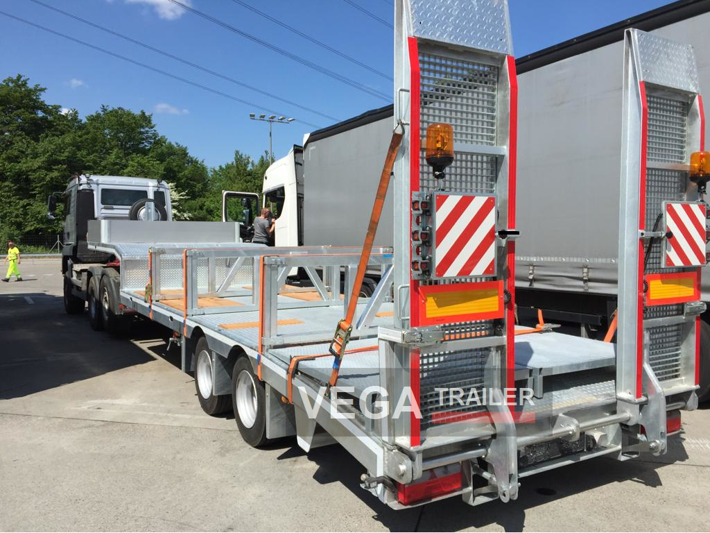 Низкорамный полуприцеп Для транспортировки тяжёлой техники 2 Axle Lowloader: фото 1