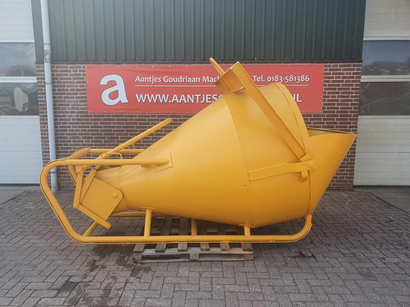 Beton kubel 2000 liter - Навесное оборудование для Строительной техники: фото 1 Beton kubel 2000 liter - Навесное оборудование для Строительной техники: фото 1