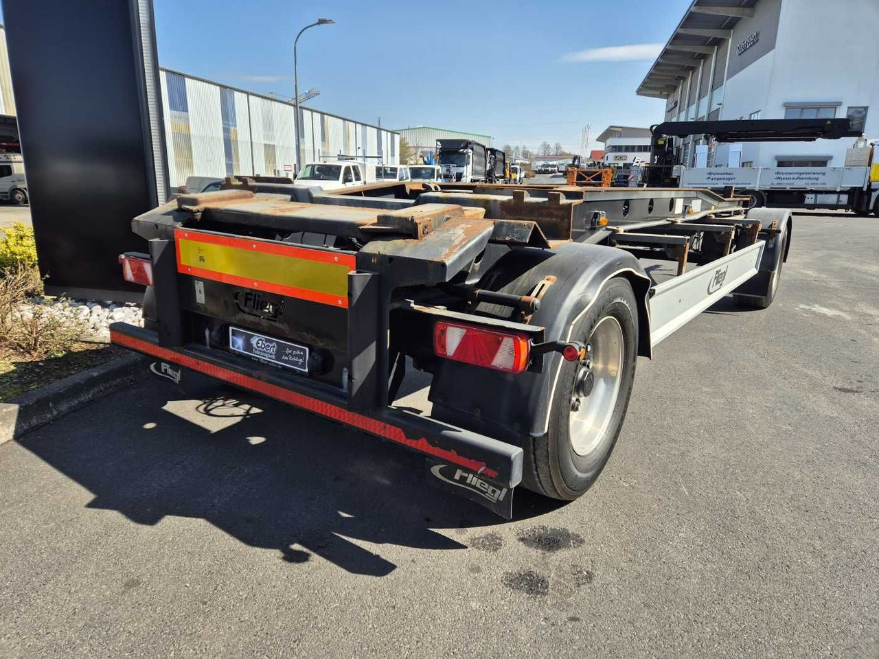 Fliegl ZPS180 Abroll-Container Tropper Pellet-Silo 22m³ Fliegl ZPS180 Abroll-Container Tropper Pellet-Silo 22m³ - Прицеп мультилифт/ Бункеровоз: фото 2 Fliegl ZPS180 Abroll-Container Tropper Pellet-Silo 22m³ Fliegl ZPS180 Abroll-Container Tropper Pellet-Silo 22m³ - Прицеп мультилифт/ Бункеровоз: фото 2