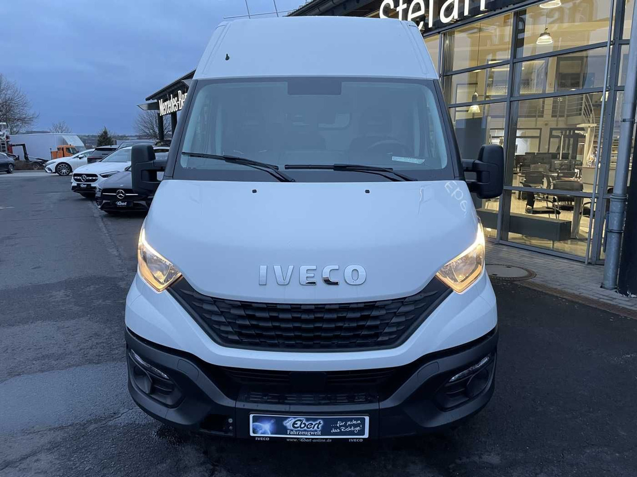 Iveco Daily 35S16 *Klima*L3.520mm* - Цельнометаллический фургон: фото 2 Iveco Daily 35S16 *Klima*L3.520mm* - Цельнометаллический фургон: фото 2