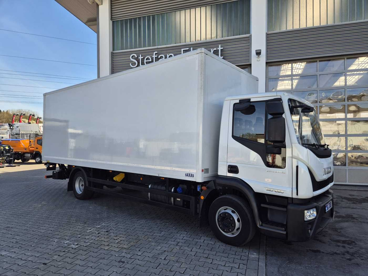 Iveco Eurocargo ML140E28/P 4x2 *LBW*AHK*Klima / 3x - Грузовик с закрытым кузовом: фото 2 Iveco Eurocargo ML140E28/P 4x2 *LBW*AHK*Klima / 3x - Грузовик с закрытым кузовом: фото 2