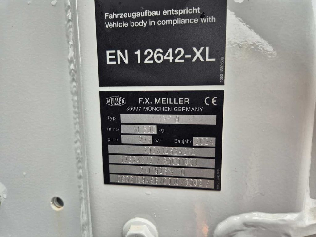 Iveco X-Way AD200X48 HR OFF 4x2 Meiller Intarder 2x  в лизинг Iveco X-Way AD200X48 HR OFF 4x2 Meiller Intarder 2x: фото 11