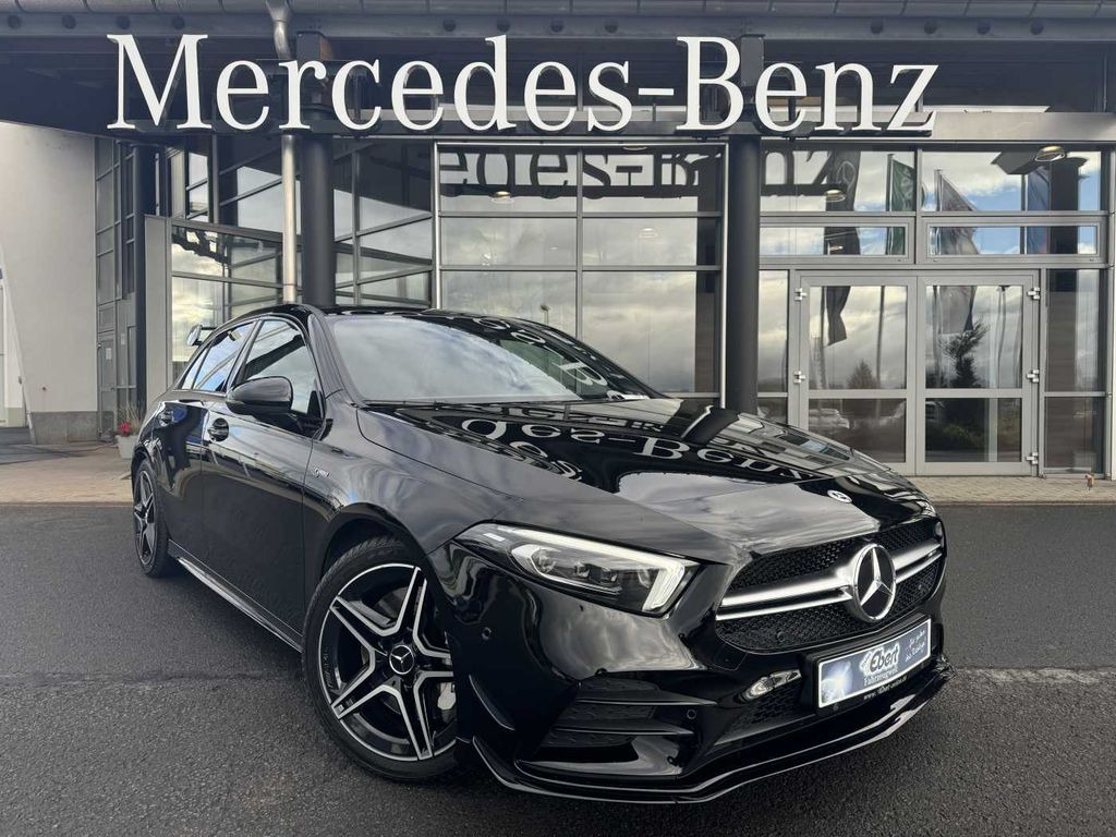 Mercedes-Benz A 35 AMG 4M Aerodynamik+Pano+Night +PerfSitz+HUD - Легковой автомобиль: фото 1 Mercedes-Benz A 35 AMG 4M Aerodynamik+Pano+Night +PerfSitz+HUD - Легковой автомобиль: фото 1