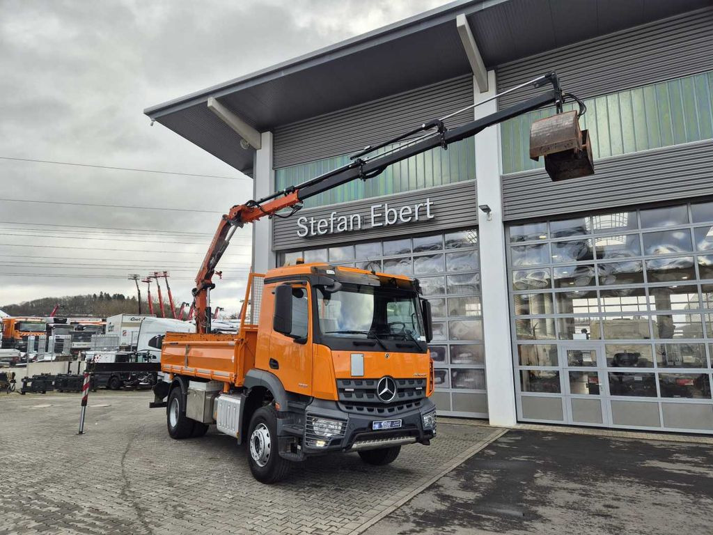 Mercedes-Benz Arocs 1832 KK Heckran Atlas 126.4E-A3L Funk - Самосвал, Автоманипулятор: фото 1 Mercedes-Benz Arocs 1832 KK Heckran Atlas 126.4E-A3L Funk - Самосвал, Автоманипулятор: фото 1