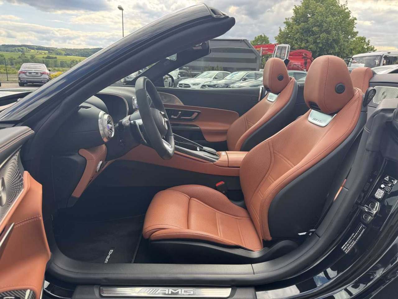 Mercedes-Benz SL 63 AMG 4M Digital+Massage+Distr+360+HUD+ - Легковой автомобиль: фото 2 Mercedes-Benz SL 63 AMG 4M Digital+Massage+Distr+360+HUD+ - Легковой автомобиль: фото 2