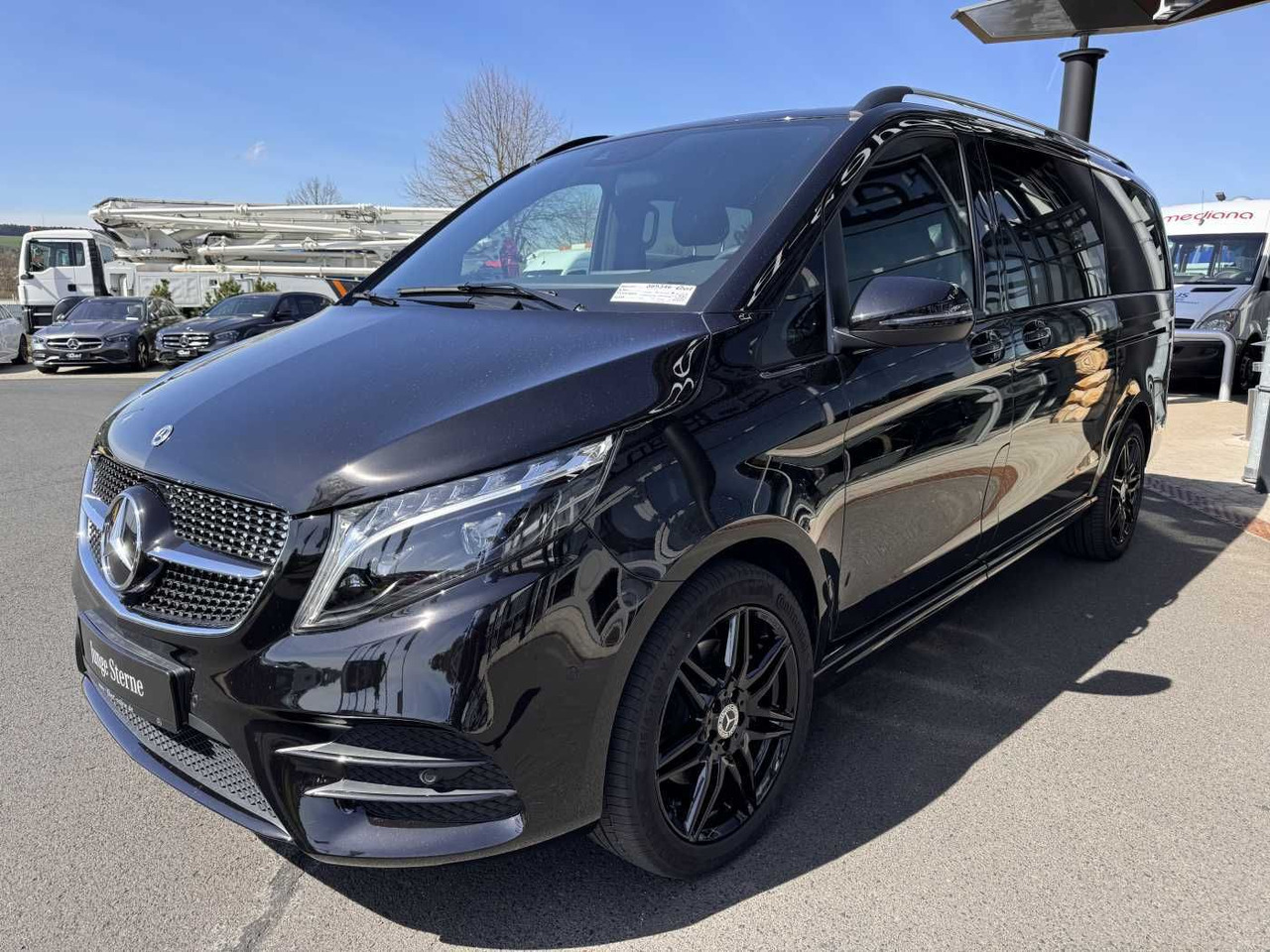 Mercedes-Benz V 300 d EDITION AMG 4MATIC Tisch AHK elektr Tür - Легковой автомобиль: фото 3 Mercedes-Benz V 300 d EDITION AMG 4MATIC Tisch AHK elektr Tür - Легковой автомобиль: фото 3