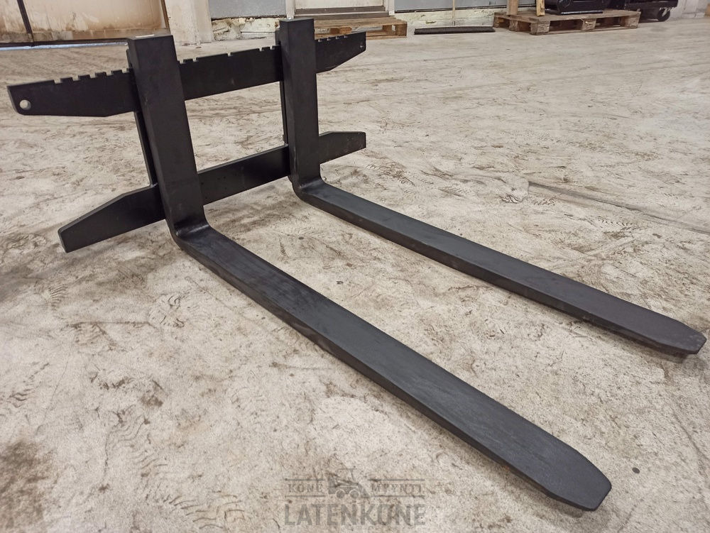 Laten Trukkipiikit 2000kg 1100mm/1200mm 2A Avant - Вилы для Строительной техники: фото 1