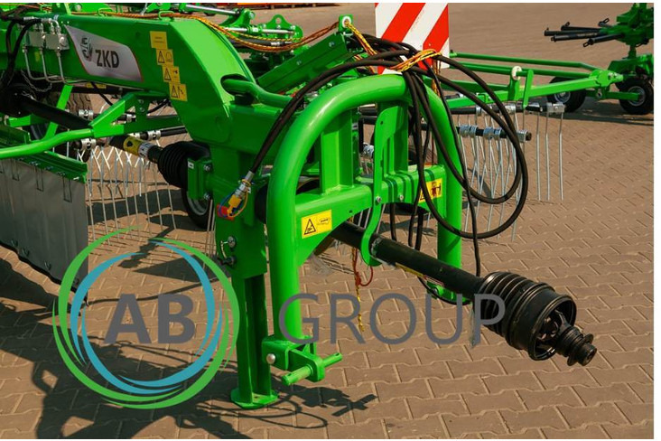 Inter-Tech zgrabiarka dwukaruzelowa ZKD 800, GZD01 - Сеноворошилка: фото 1 Inter-Tech zgrabiarka dwukaruzelowa ZKD 800, GZD01 - Сеноворошилка: фото 1