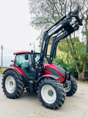 Valtra N 104 - Трактор: фото 1 Valtra N 104 - Трактор: фото 1