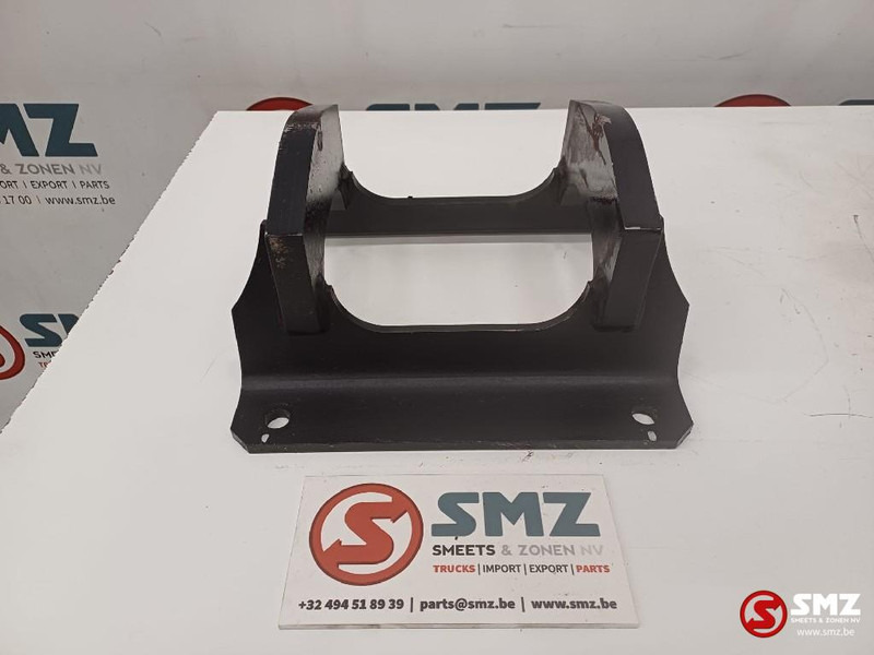 Caterpillar Track guide guard Caterpillar - Рама/ Шасси для Погрузочно-разгрузочной техники: фото 1