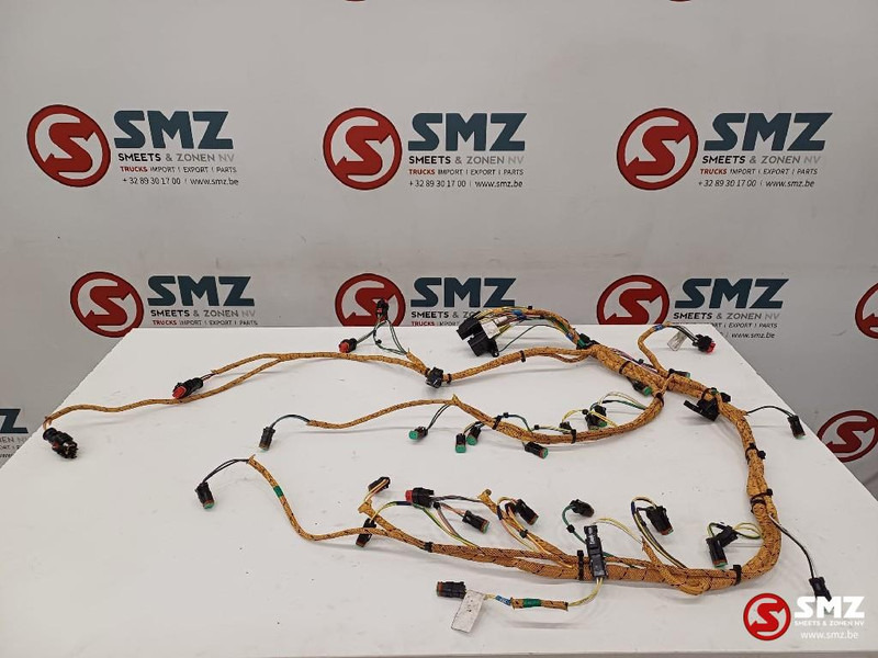 Caterpillar Wire harness valve / sensor / solenoid Caterpillar - Кабели/ Провода для Грузовиков: фото 1 Caterpillar Wire harness valve / sensor / solenoid Caterpillar - Кабели/ Провода для Грузовиков: фото 1