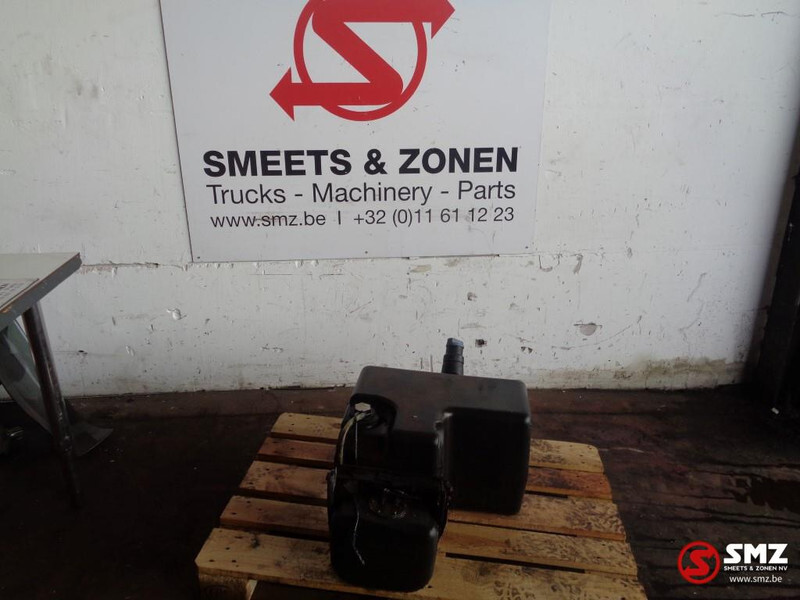 DAF Occ AdBlue tank daf xf 105 - Топливная система для Грузовиков: фото 1 DAF Occ AdBlue tank daf xf 105 - Топливная система для Грузовиков: фото 1