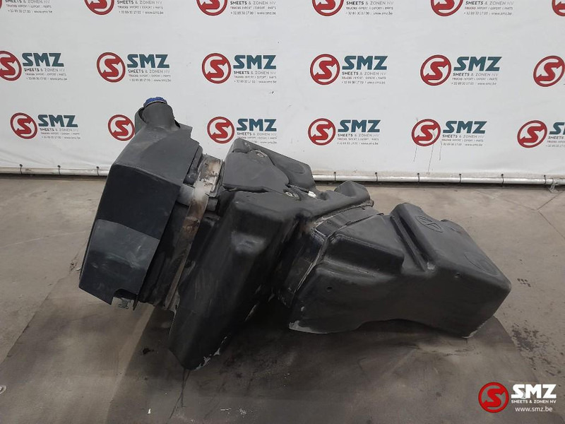 DAF Occ AdBluetank 90L DAF - Топливная система для Грузовиков: фото 1 DAF Occ AdBluetank 90L DAF - Топливная система для Грузовиков: фото 1